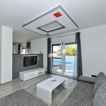 Villa Ledinko *