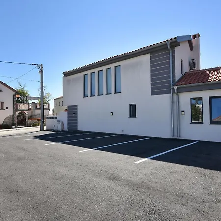 Villa Ledinko Privlaka (Zadar)